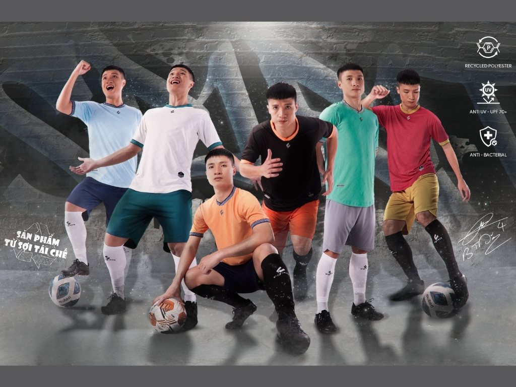 Bộ đồ đá banh được làm từ vải tải chế