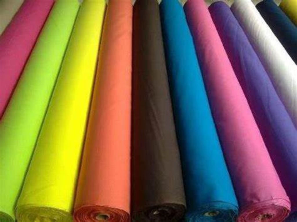 Chất liệu vải là yếu tố quyết định đến trải nghiệm khi bạn mặc