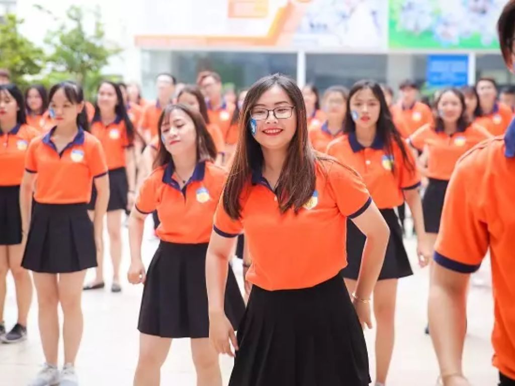 Là một trường đại học hoạt động theo mô hình tư thục
