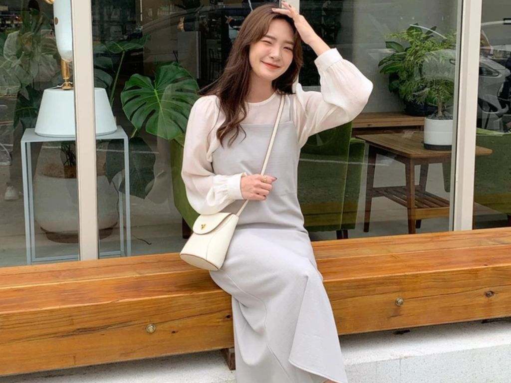 Thiết kế không ôm sát cơ thể của váy đi chơi mùa hè