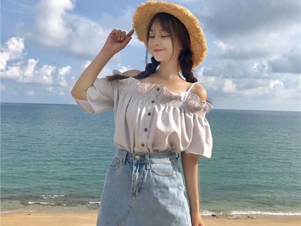 Một bộ trang phục đẹp sẽ càng nổi bật hơn nếu bạn biết cách tạo dáng