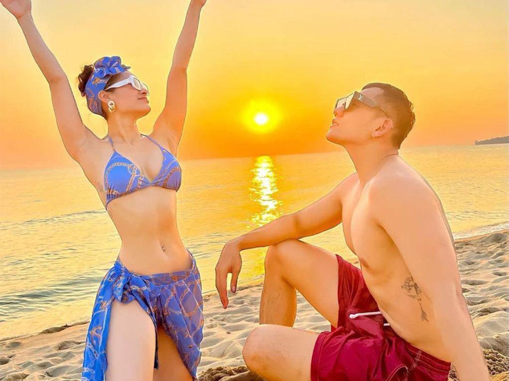 Bạn nên ưu tiên các gam màu tương phản với biển