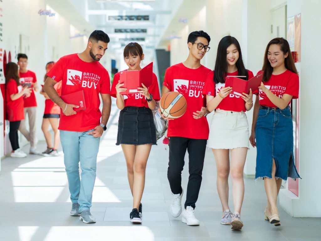 Đồng phục BUV giúp xây dựng hình ảnh chuyên nghiệp