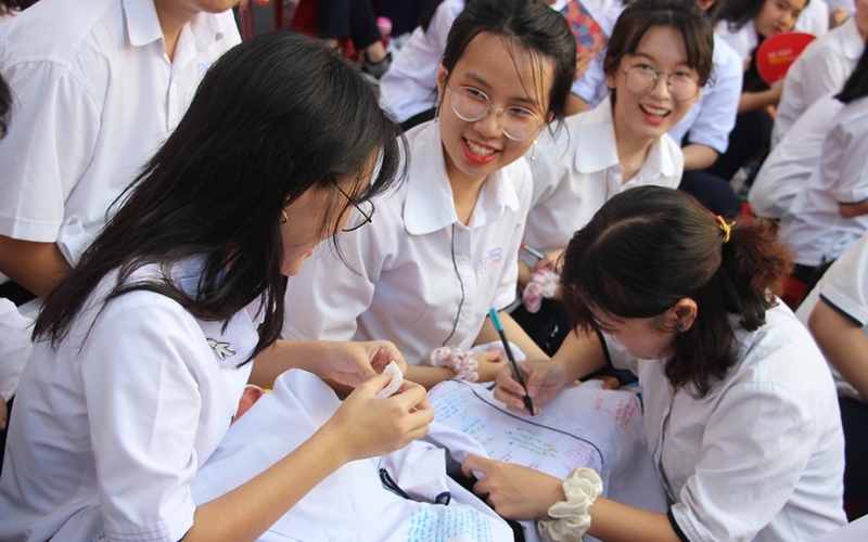 Những câu nói hay khi chia tay lớp dí dỏm