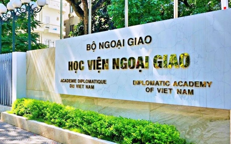 Trường nổi tiếng với sự danh giá cùng môi trường học tập chuyên nghiệp
