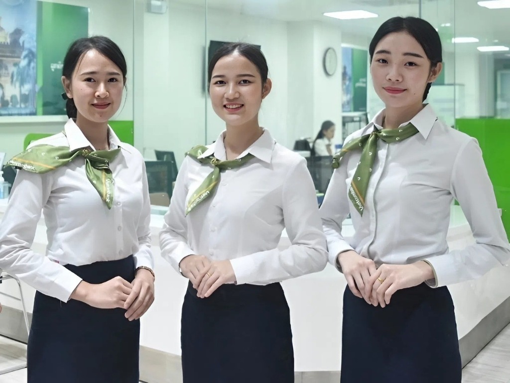 Áo sơ mi nữ chiết eo giúp tôn dáng hiệu quả và mang lại vẻ ngoài thanh lịch