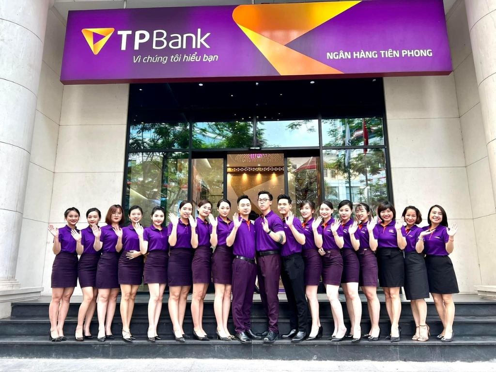 Áo đồng phục công ty giúp tăng cường độ nhận diện thương hiệu