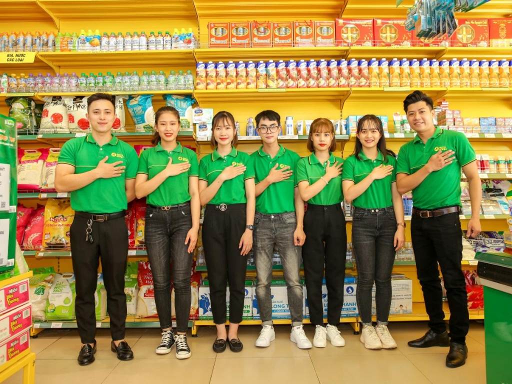 Áo thun đồng phục có cổ giúp xây dựng hình ảnh chuyên nghiệp