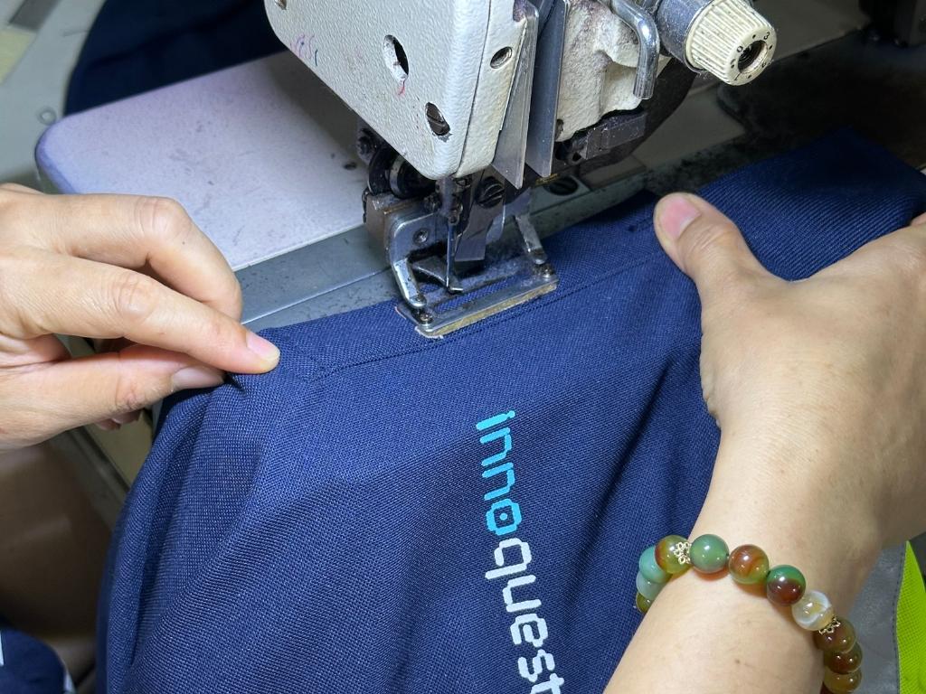 Nhất Khoa Uniform chú trọng tỉ mỉ từng đường may