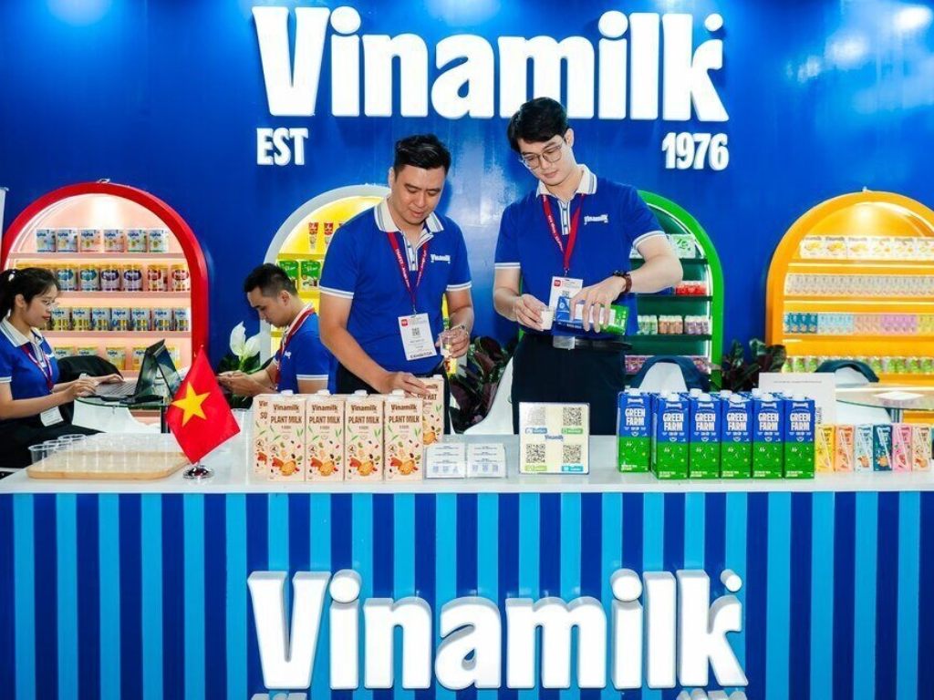 Mẫu áo phong đẹp cho sự kiện quảng bá sản phẩm