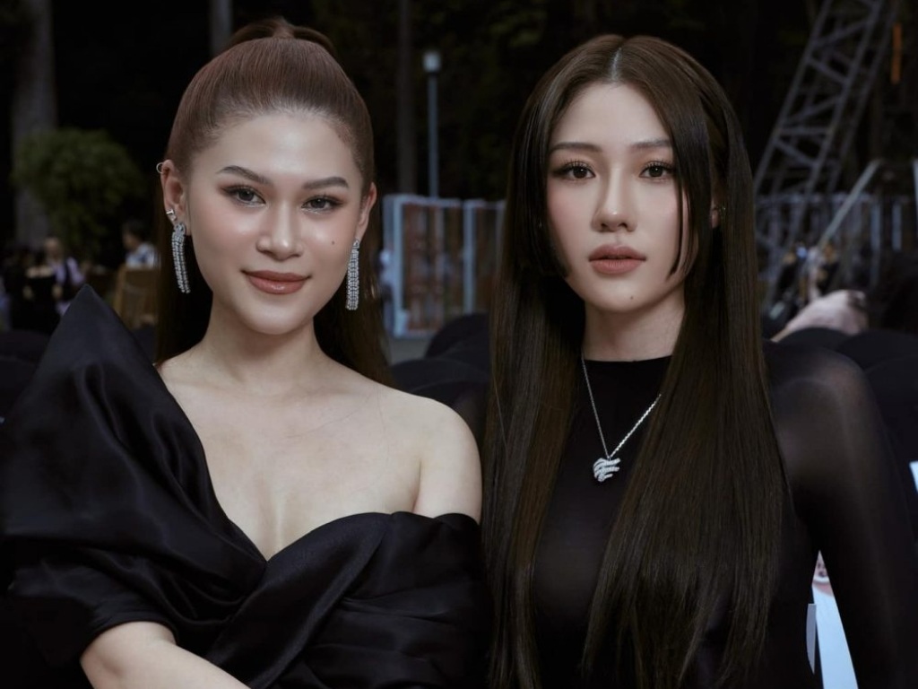 Dress code đen mang lại vẻ ngoài sang trọng và bí ẩn