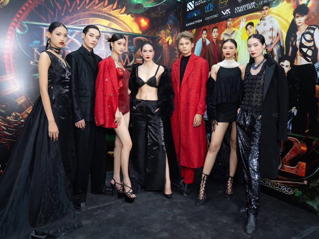 Dresscode đỏ đen thể hiện sự cá tính, quyến rũ và quyền lực