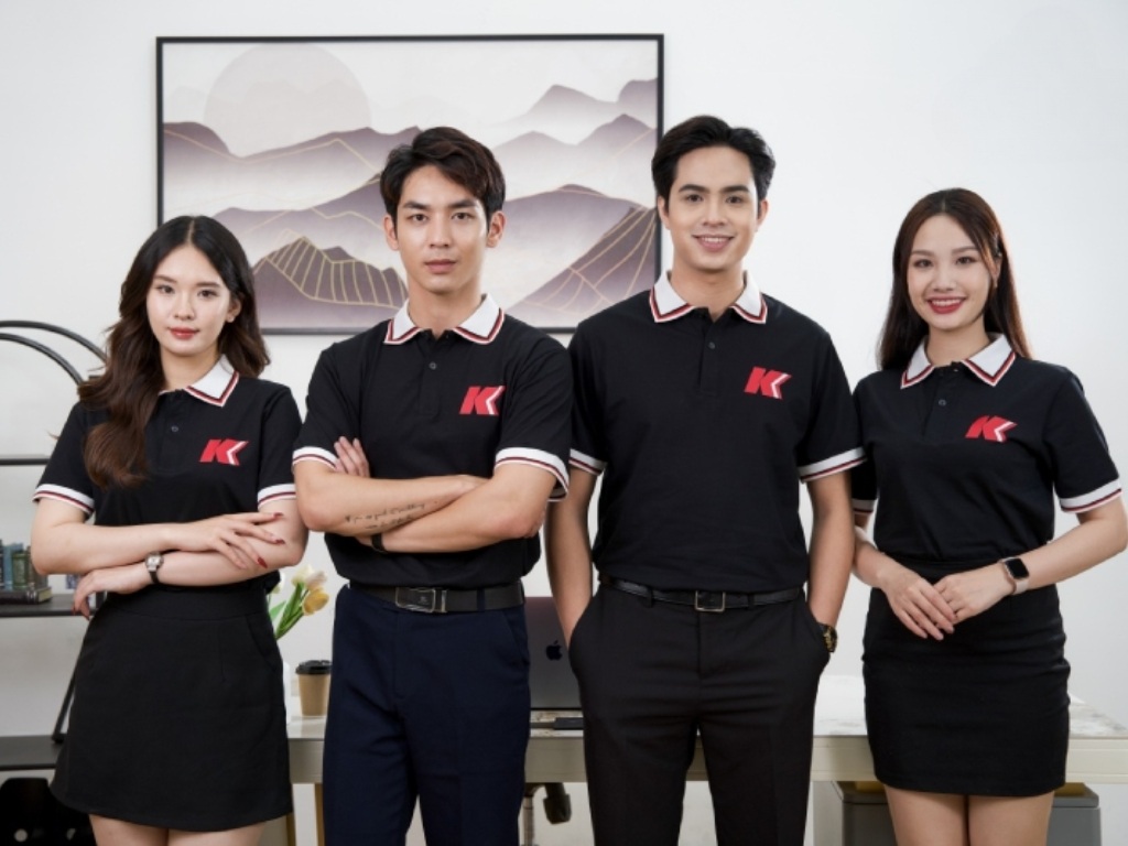 Bạn có thể chọn màu đen làm nền và màu đỏ cho các chi tiết nhận diện