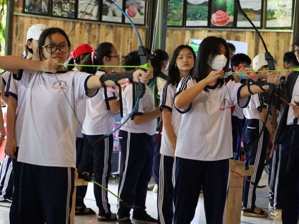 Một bộ trang phục được thiết kế phù hợp sẽ giúp nâng tầm hình ảnh