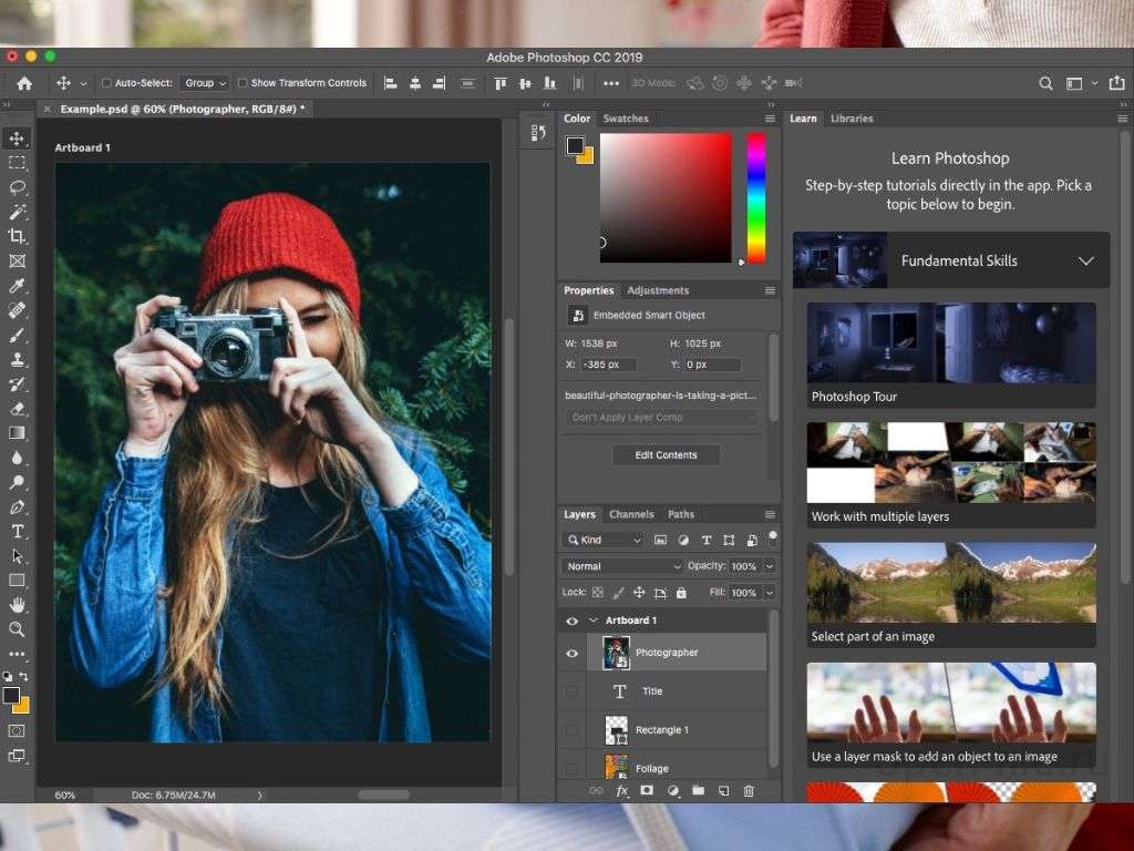 Photoshop và Illustrator cho phép bạn tạo ra những mẫu thiết kế phức tạp