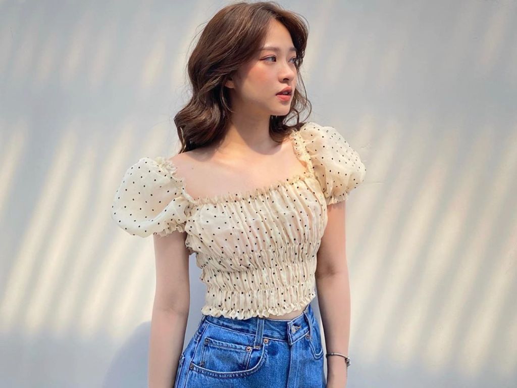 Kết hợp áo lớp top với các loại quần cạp cao