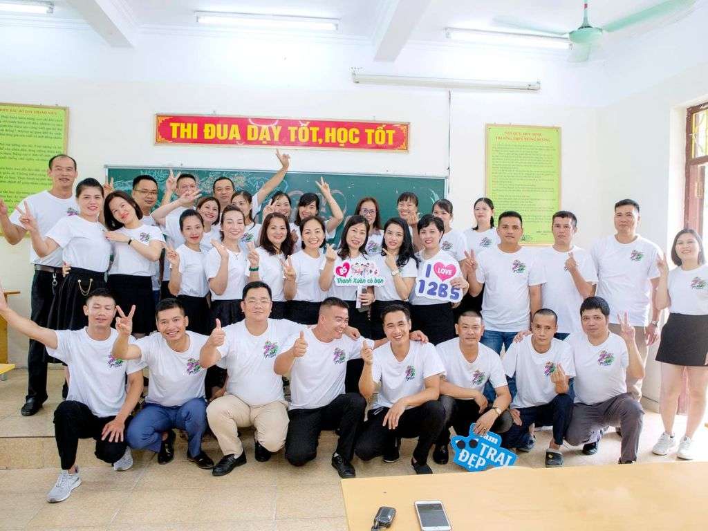 Chiếc Áo thun cổ tròn là biểu tượng của sự đoàn kết