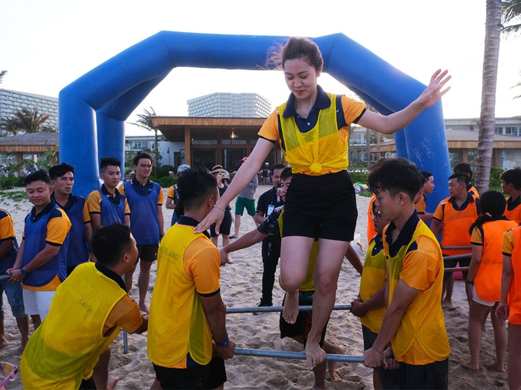 Những trò chơi team giúp xây dựng tinh thần đoàn kết