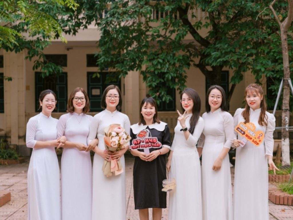 Bạn hãy mạnh dạn di chuyển, mỉm cười