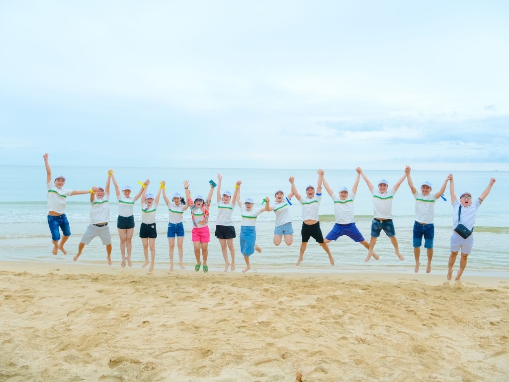 Teambuildling giúp gắn kết các thành viên trong công ty
