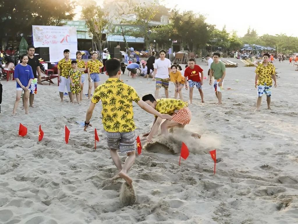 Cướp cờ là một trò chơi teambuilding bãi biển hấp dẫn