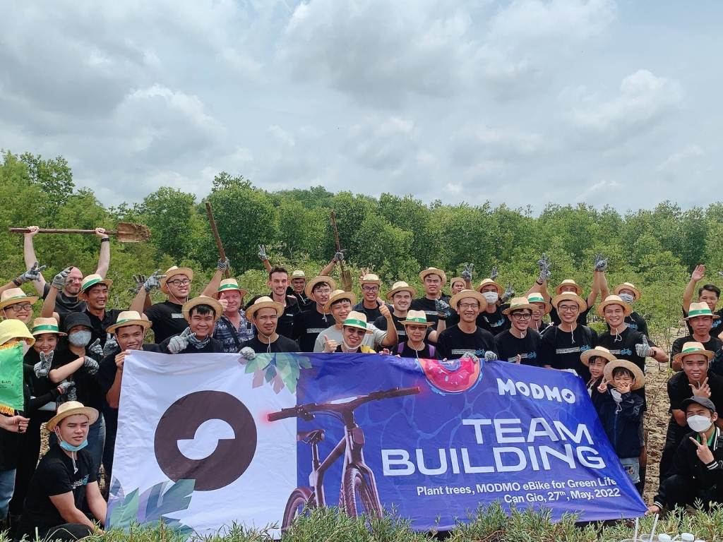 Teambuilding trồng cây là một cách tổ chức team building cho công ty đầy ý nghĩa