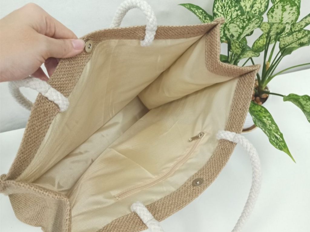 Quá trình trồng cây gai dầu không yêu cầu thuốc trừ sâu