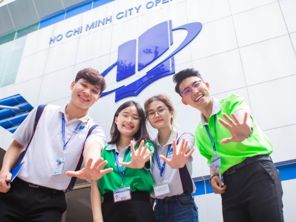 Đồng phục các khoa, câu lạc bộ trường Đại học Mở TP.HCM