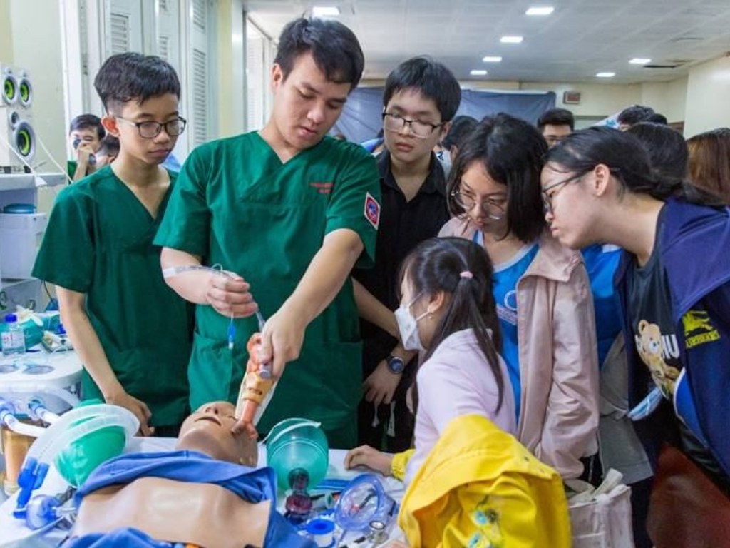 Đồng phục thực hành (Scrubs) trường Đại học Y Dược TP HCM