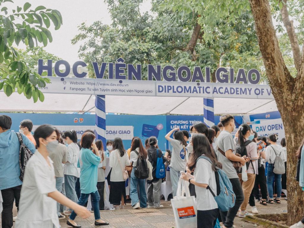 Một chiếc áo chung giúp quảng bá hình ảnh khoa