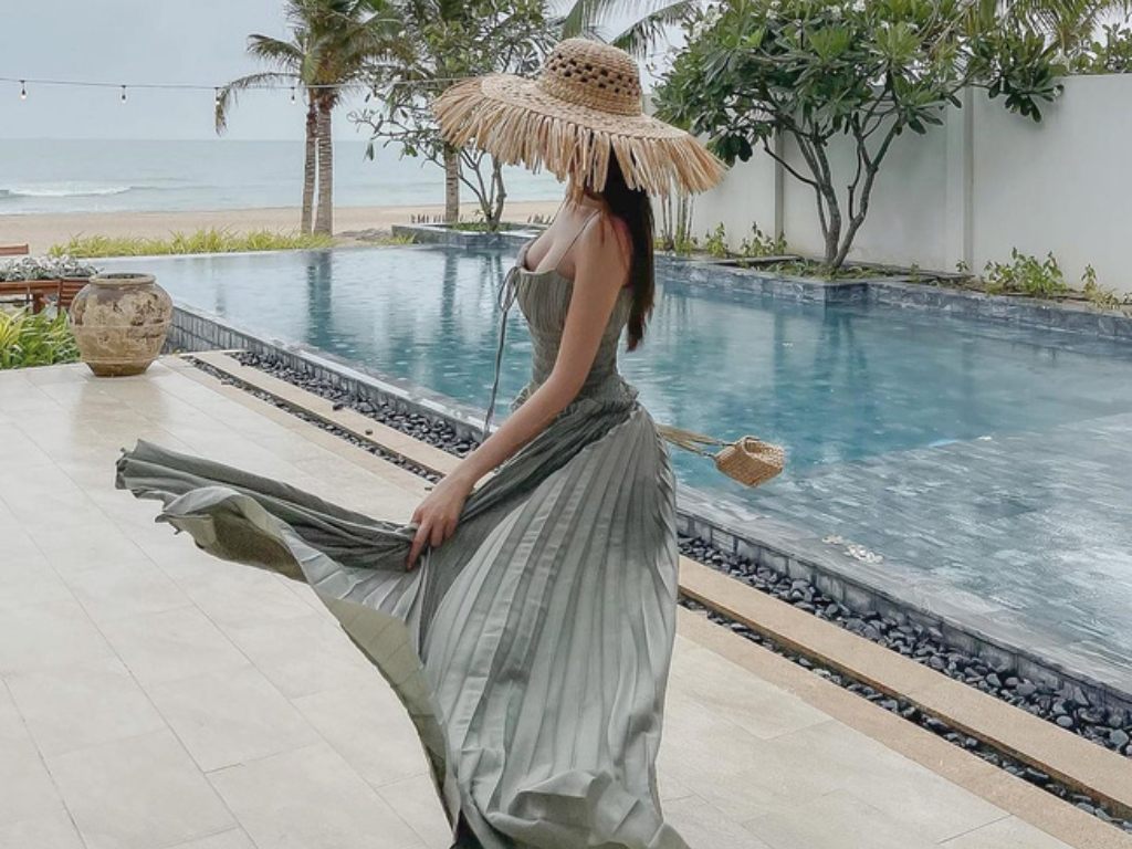 Mẫu váy chụp hình "sống ảo" tại khu resort