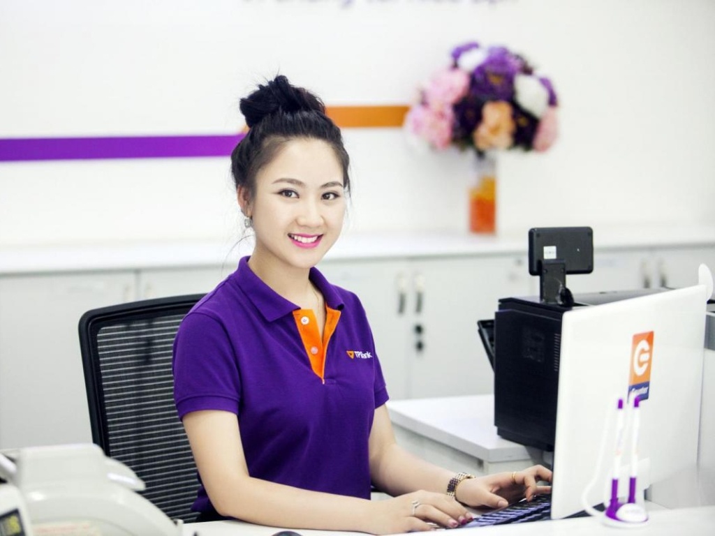 Kiểu áo polo lịch sử phù hợp làm trang phục công sở mặc hàng ngày