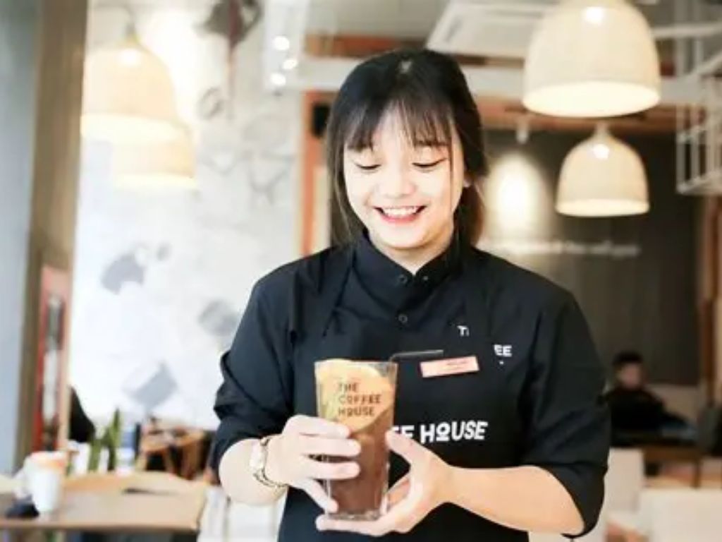 Bạn nên ưu tiên sự thoải mái khi chọn vải may đồng phục