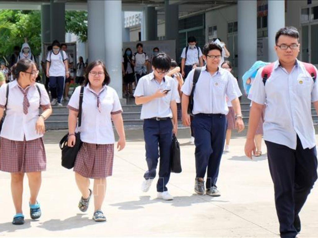 Bạn nên chọn chất liệu tốt khi may đồng phục