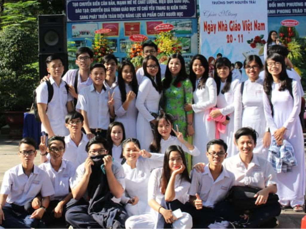 Chọn size lớn hơn nhiều để bé mặc được lâu là một sai lầm phổ biến