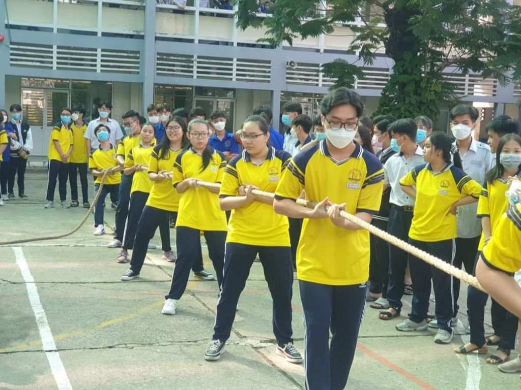 Bạn nên chọn chất liệu tốt khi may đồng phục