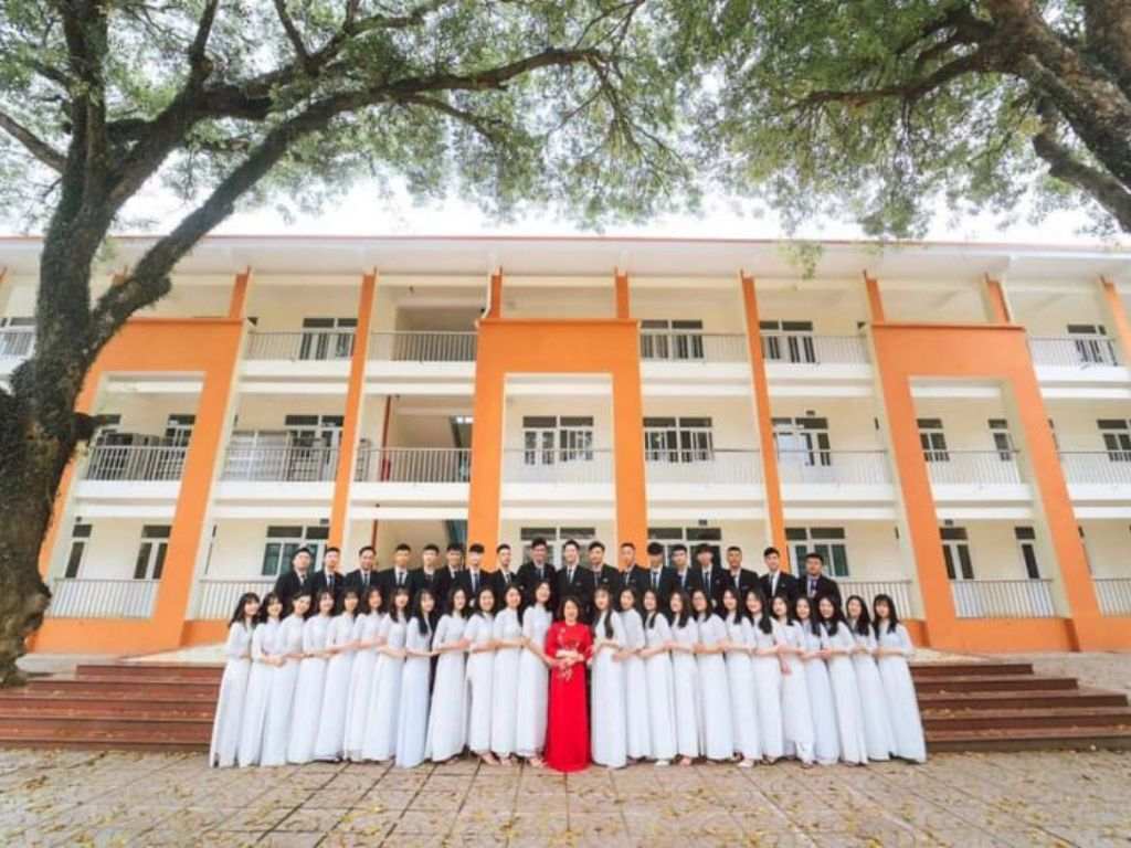 Bạn nên chọn chất liệu tốt khi may đồng phục