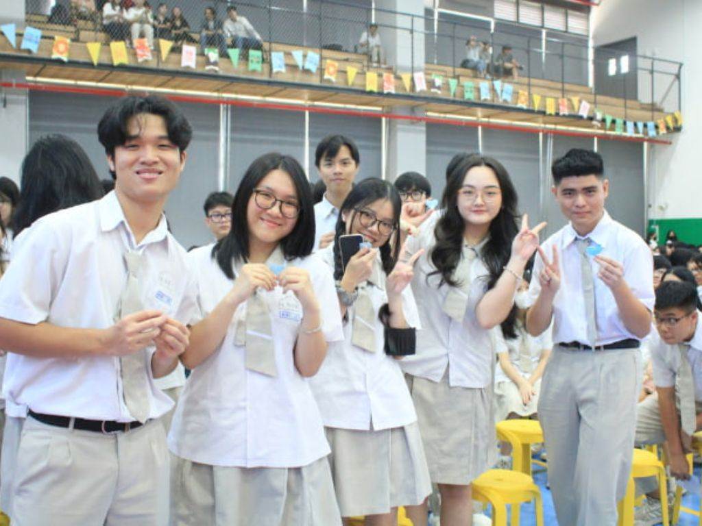 Quy trình làm việc rõ ràng có hợp đồng may đồng phục