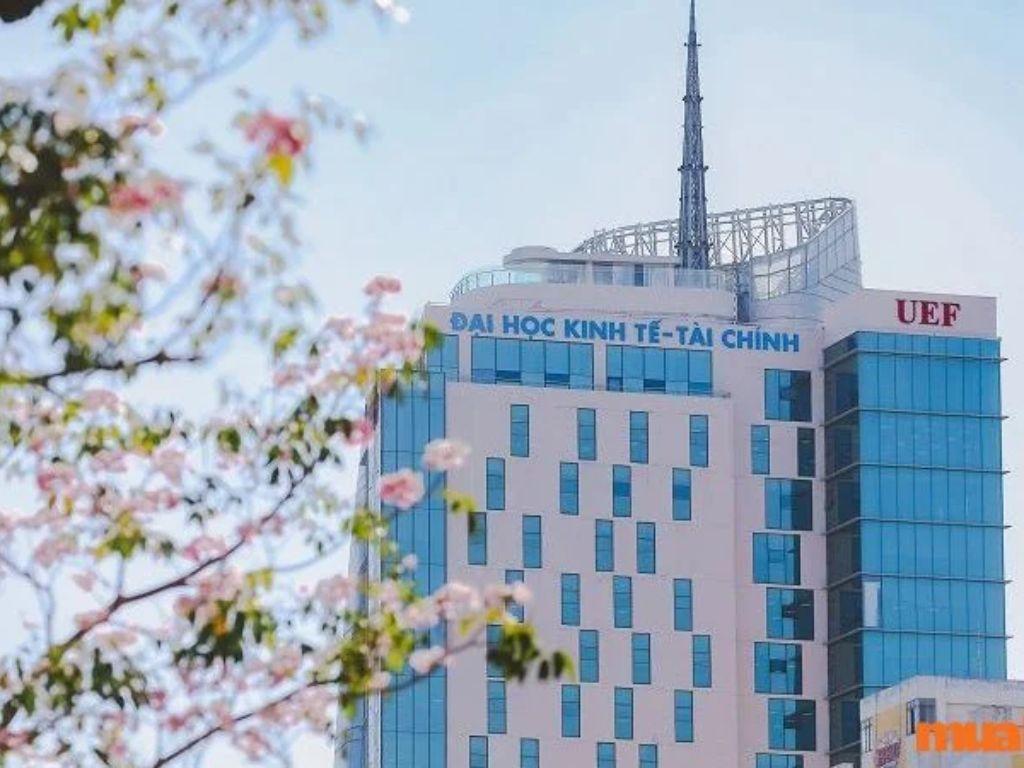 Đại học UEF là một trường đại học tư thục