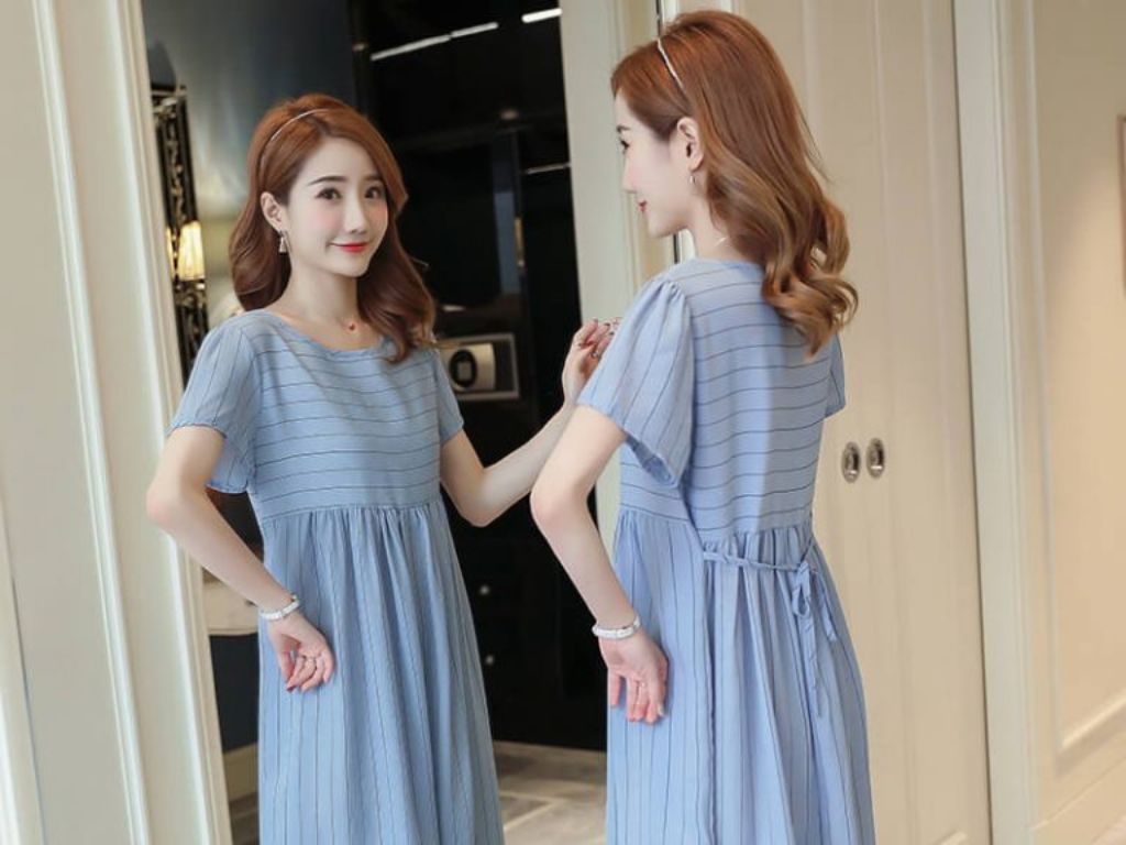 Mẫu đầm này mang lại vẻ ngoài cực kỳ thanh lịch và chuyên nghiệp