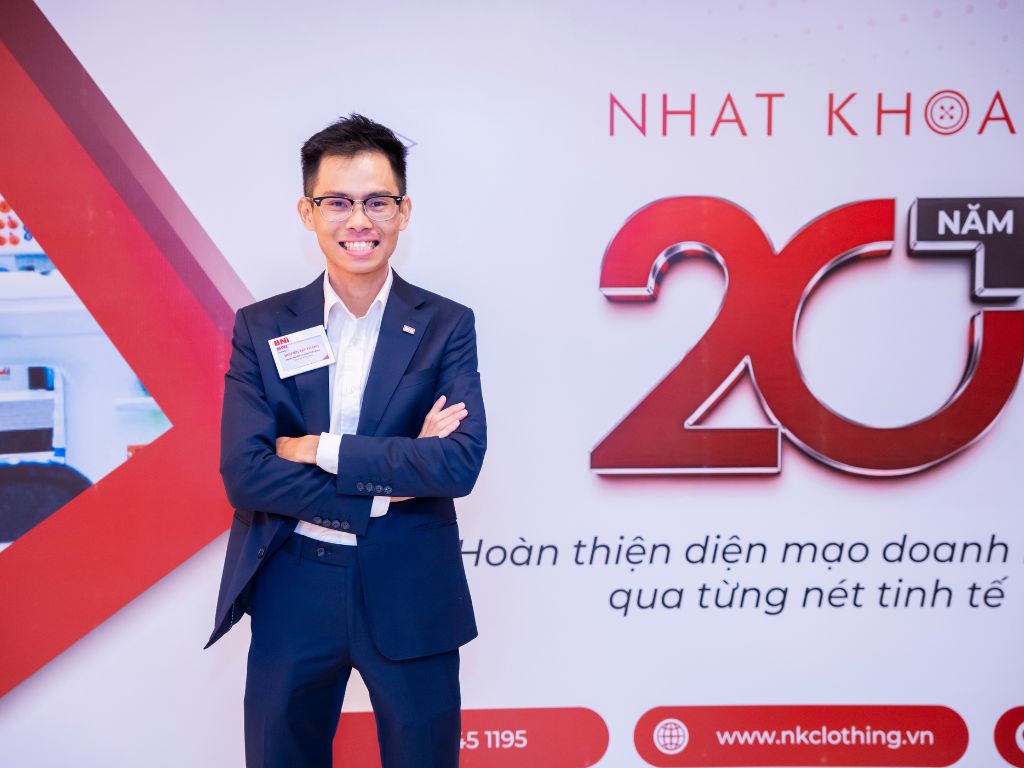 Nhất Khoa sẽ giúp bạn chọn áo vest nữ công sở
