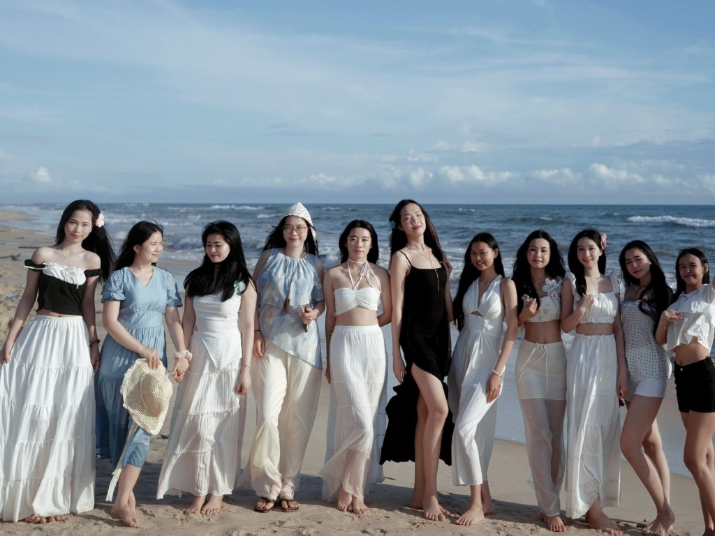 Việc mặc đẹp khi đi du lịch giúp thể hiện phong cách của bản thân