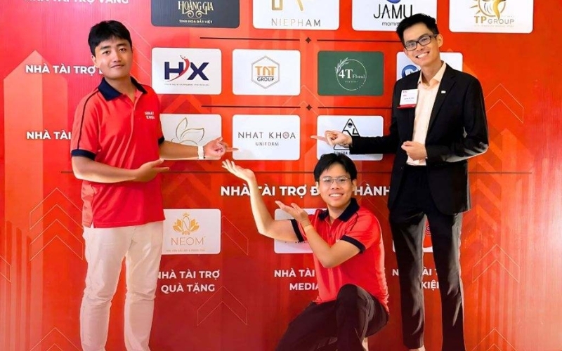 Nhất Khoa là đơn vị uy tín giúp bạn chọn stt họp lớp