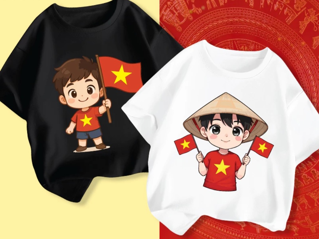 Áo in hình nhân vật chibi đang vẫy cờ rất đáng yêu