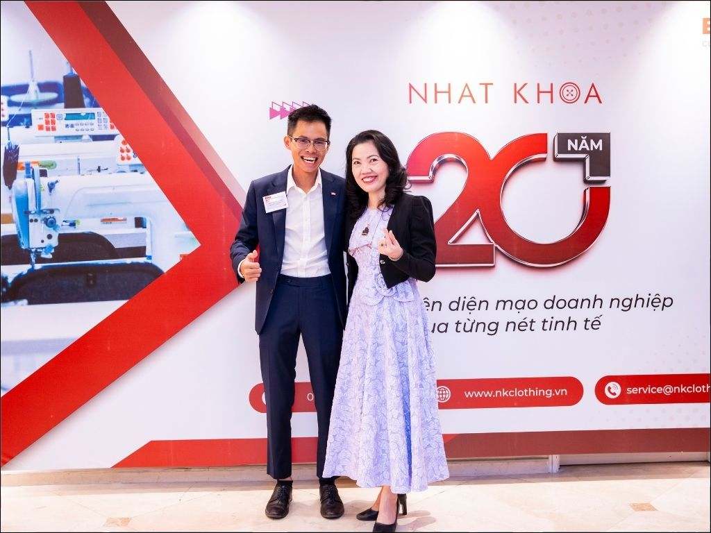 Nhất Khoa giúp bạn chọn sơ mi lụa cao cấp