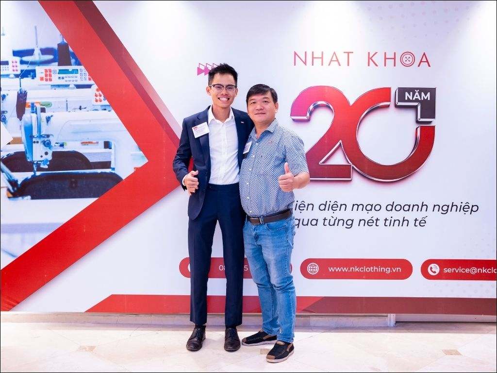 Nhất Khoa giúp bạn chọn mẫu đồng phục công sở nữ đẹp