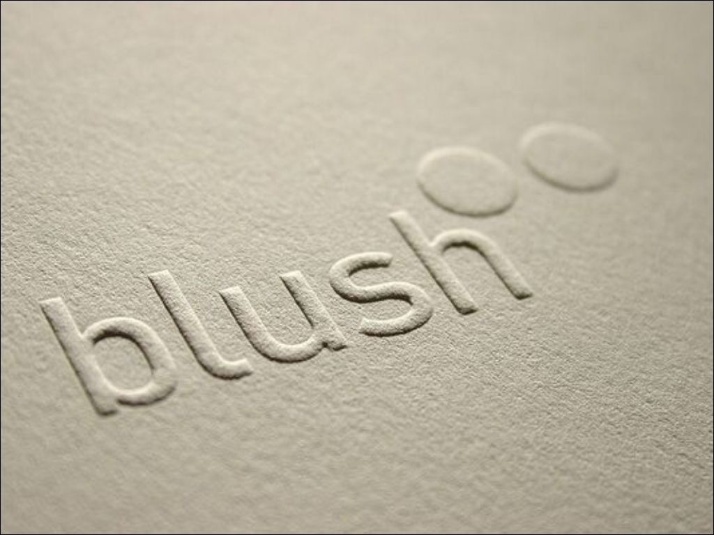 In dập nổi sẽ tạo ra một logo đặc biệt hơn