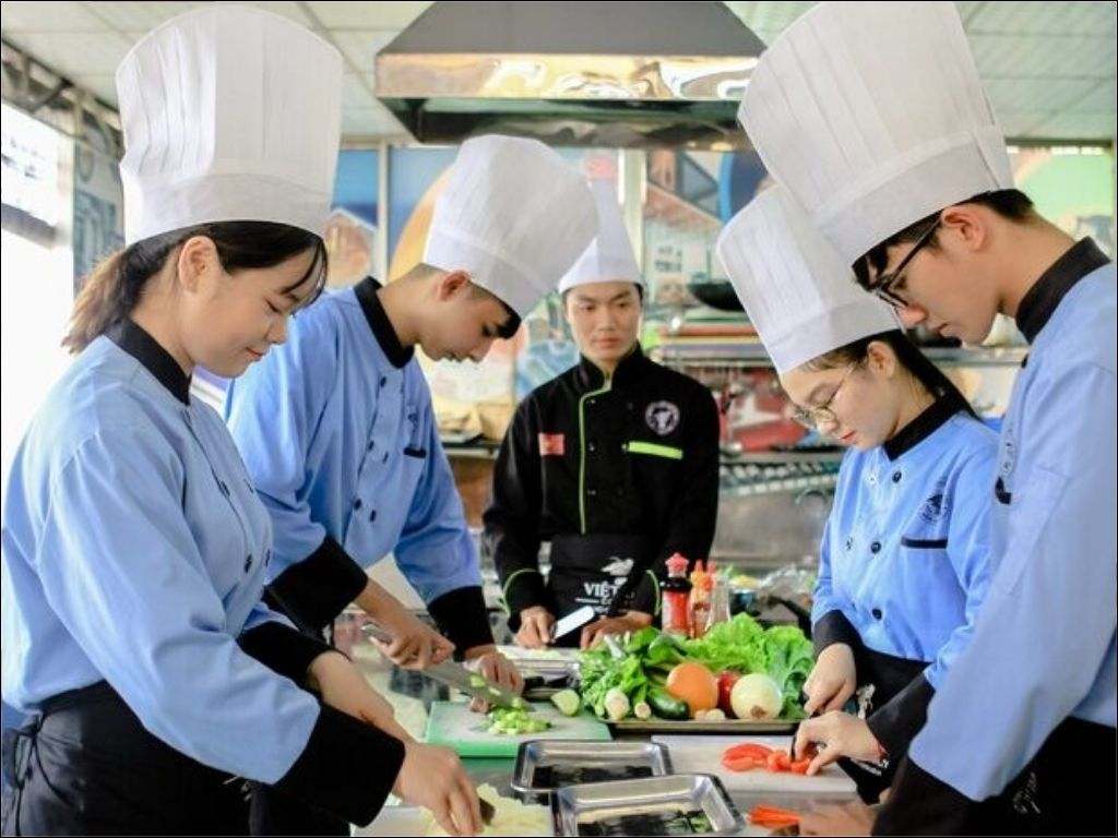 Màu xanh dương thường gắn liền với sức khỏe, sự tươi mát