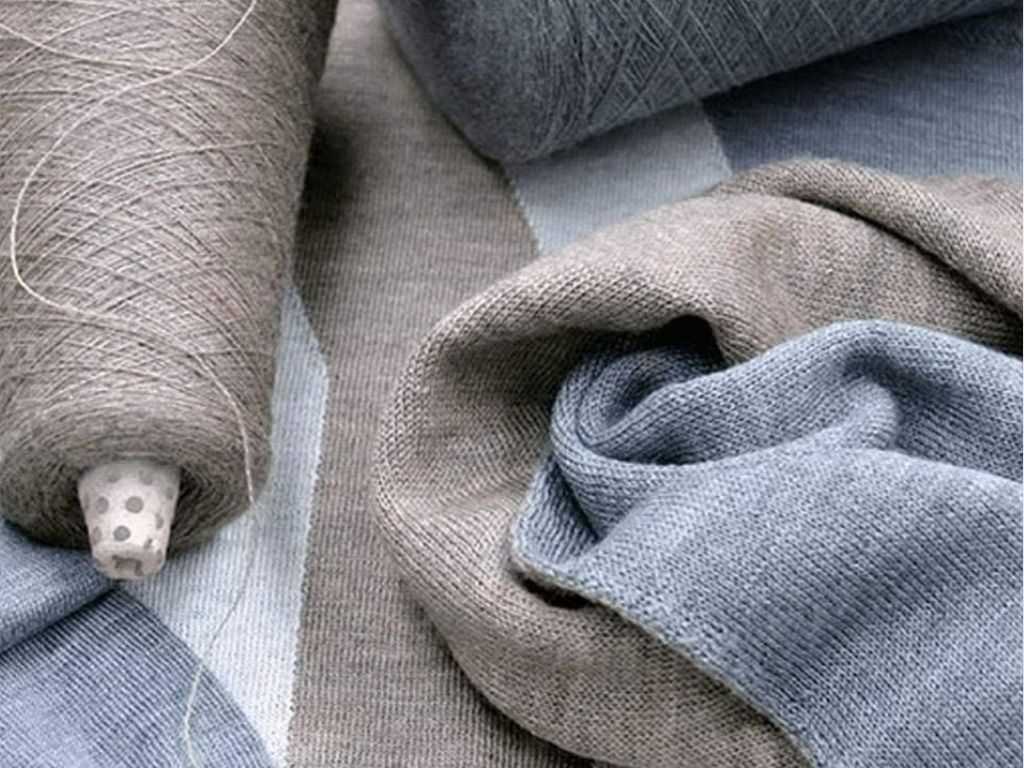 Vải len Cashmere nổi tiếng với sự mềm mại, nhẹ