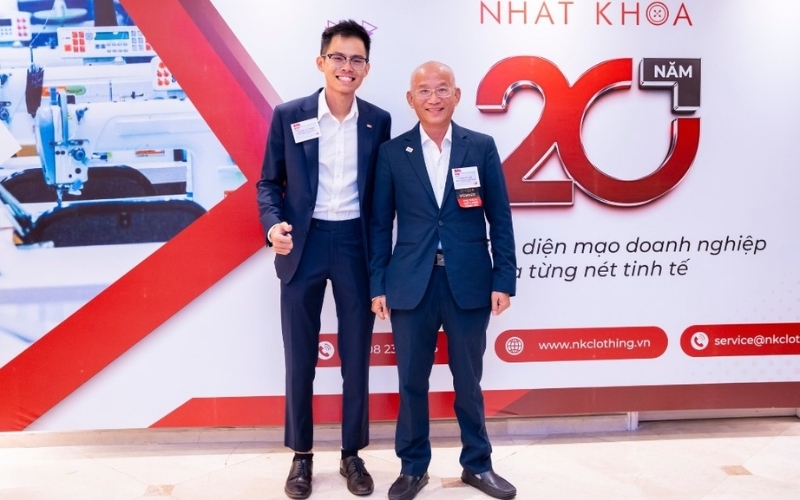 Nhất Khoa Uniform nhận may in cờ Việt Nam thời xưa đúng quy cách